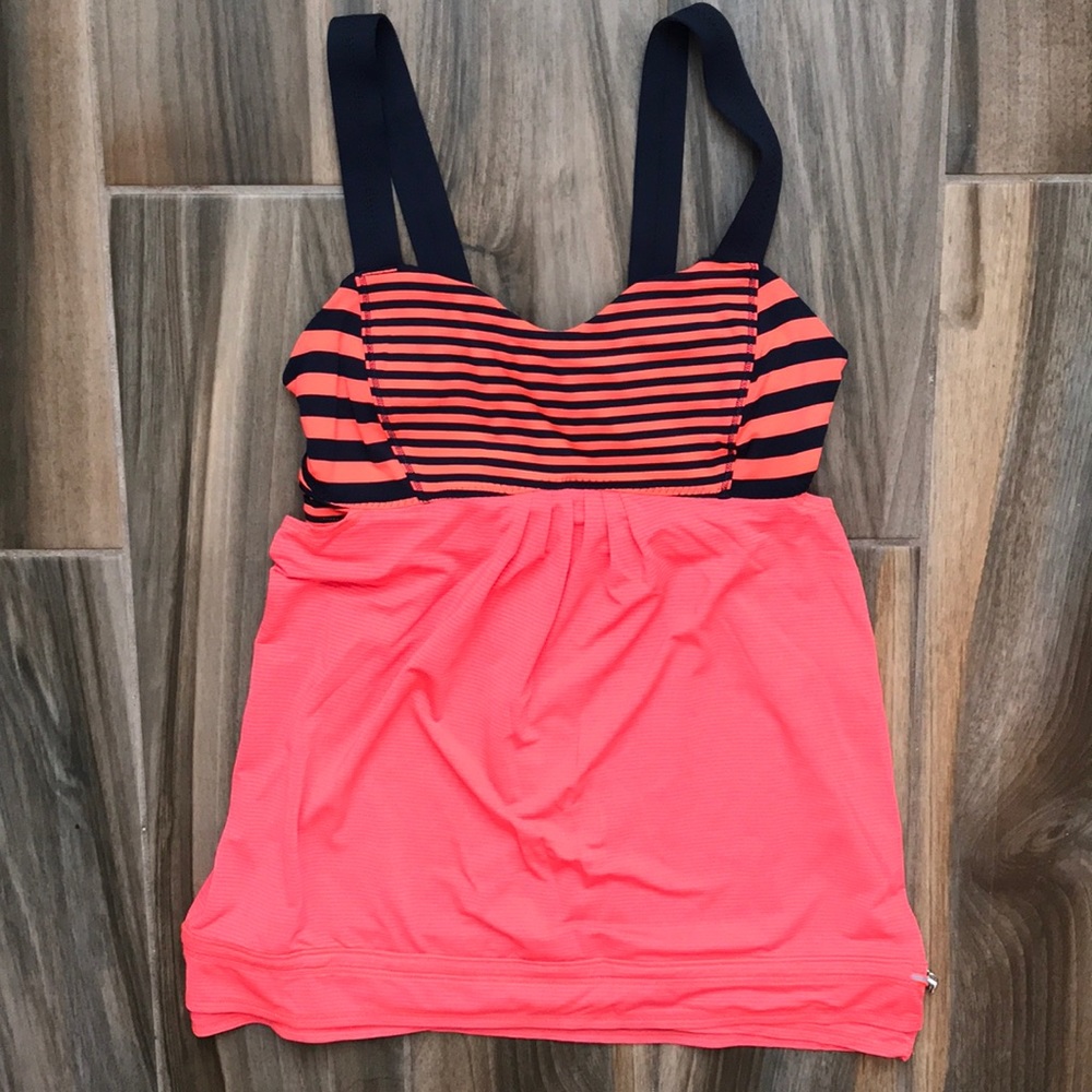 Lululemon workout tank